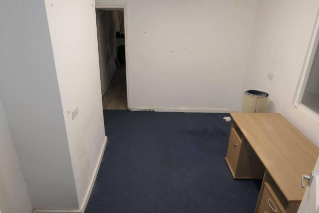 176 Battersea Park Road, Battersea, London SW11 4ND
 3