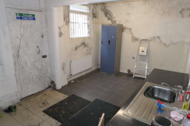 176 Battersea Park Road, Battersea, London SW11 4ND
 3