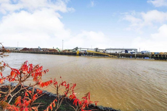 41 Mariners Wharf, Fort Road, Newhaven, East Sussex, BN9 9DU 5