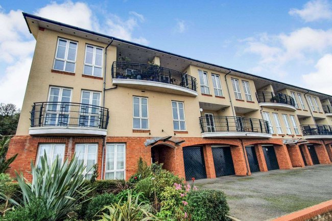 41 Mariners Wharf, Fort Road, Newhaven, East Sussex, BN9 9DU 5