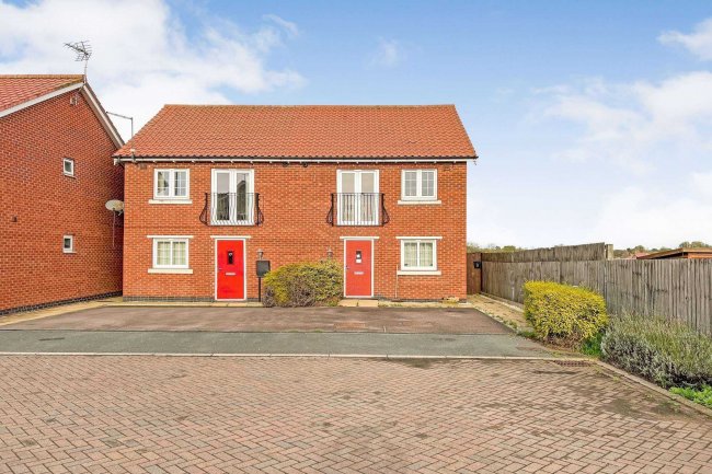 18 Parsons Close, Fernwood, Near Newark on Trent, Nottinghamshire, NG24 3UX 
 9