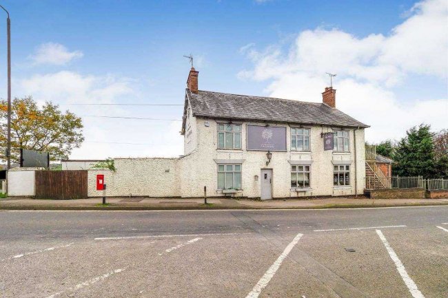 The Thorn Tree, 246 Nottingham Road, Langley Mill, Codnor, Nottingham NG16 4HG
 9