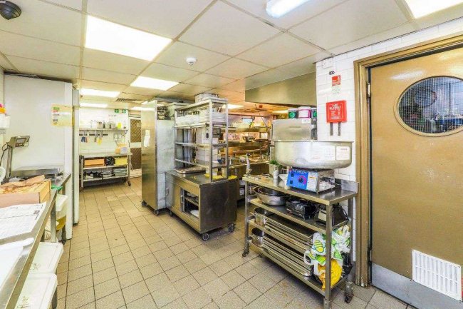 The Thorn Tree, 246 Nottingham Road, Langley Mill, Codnor, Nottingham NG16 4HG
 9