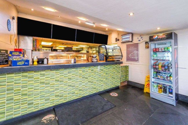 The Thorn Tree, 246 Nottingham Road, Langley Mill, Codnor, Nottingham NG16 4HG
 9