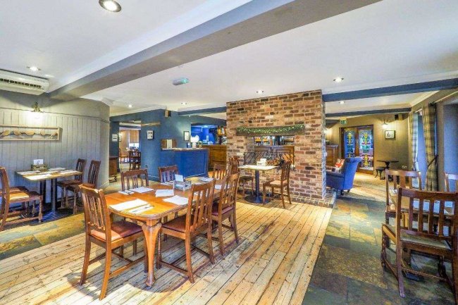 The Thorn Tree, 246 Nottingham Road, Langley Mill, Codnor, Nottingham NG16 4HG
 9