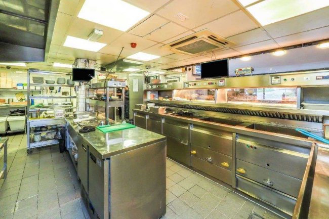 The Thorn Tree, 246 Nottingham Road, Langley Mill, Codnor, Nottingham NG16 4HG
 9