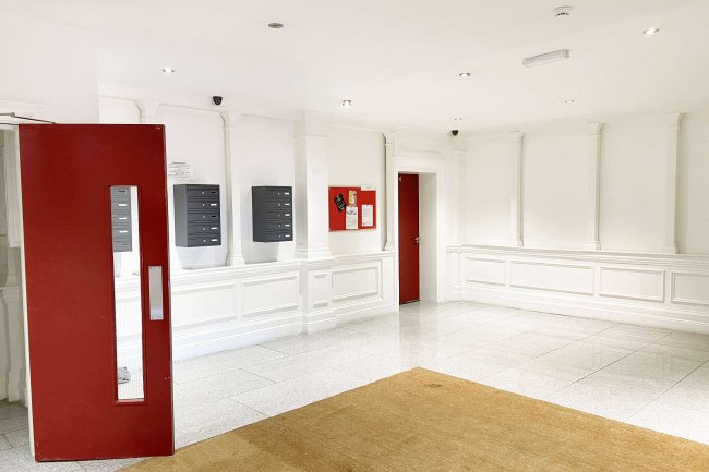 Flat 5, 10 Pollard Street, Manchester M4 7DS
 3