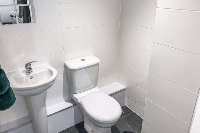 Flat 8, 10 Pollard Street, Manchester M4 7DS 4