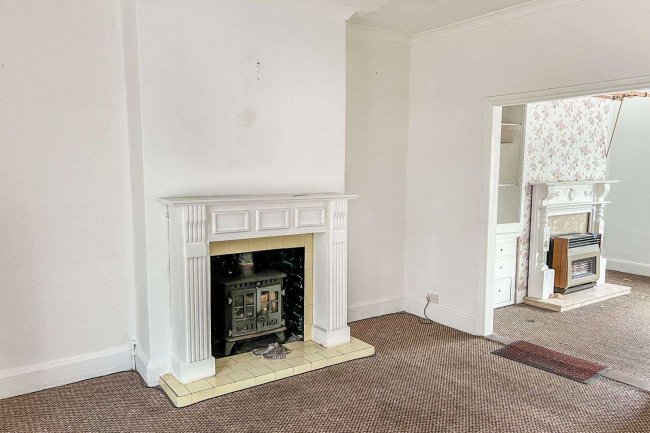 18 Frederick Street, Goldthorpe, Rotherham, S63 9NR 4