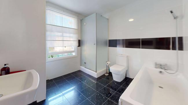 1 Digby Crescent, Finsbury Park, London, N4 2HS
 8