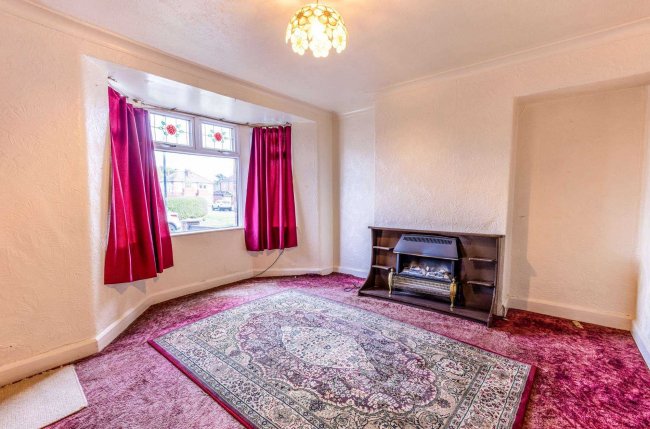 31 Milson Grove, York, YO10 3AQ 7