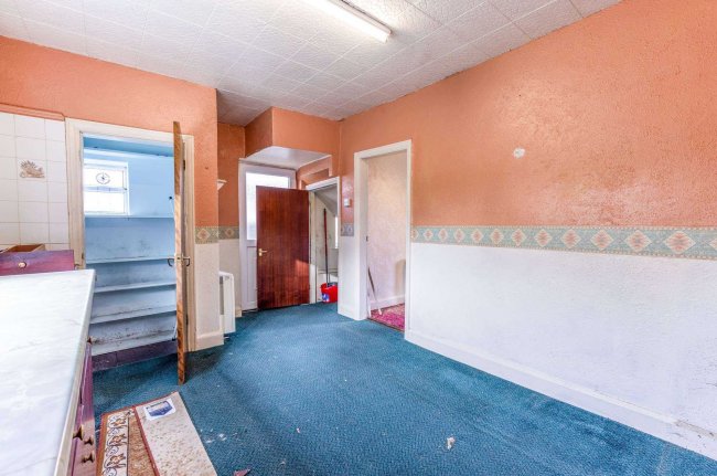 31 Milson Grove, York, YO10 3AQ 7