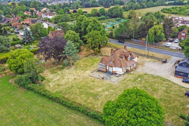 Rembrandt House, Blasford Hill, Little Waltham, Chelmsford, Essex, CM3 3PF 1