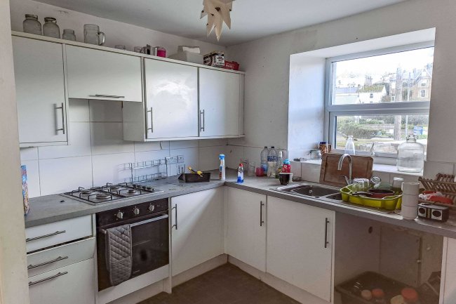 The Flat 9a Alma Terrace, St Ives, TR26 1QX 1