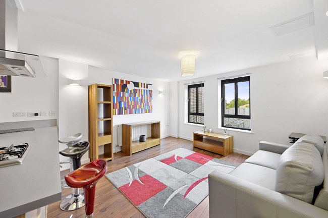 Flat 23, 2a Victorian Grove, Stoke Newington, London,  N16 8EZ 7