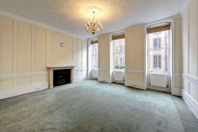 8 Great James Street, Bloomsbury, London WC1N 3DF 8