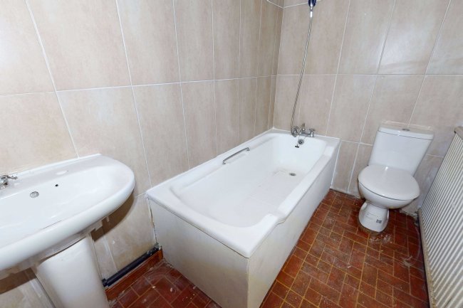 69 Norman Road, Ilford, Essex, IG1 2NH  8