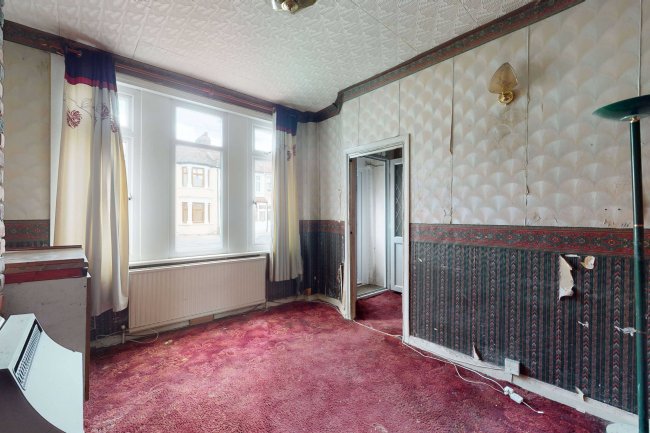 69 Norman Road, Ilford, Essex, IG1 2NH  8