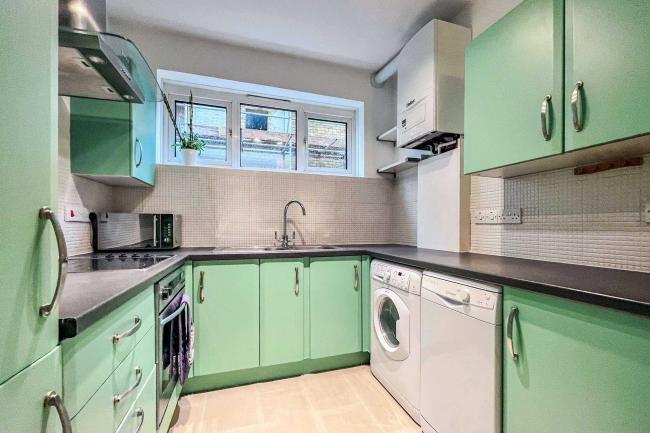 Flat 1 Ridge Court, 57 Underhill Road, East Dulwich, London, SE22 0RA 5