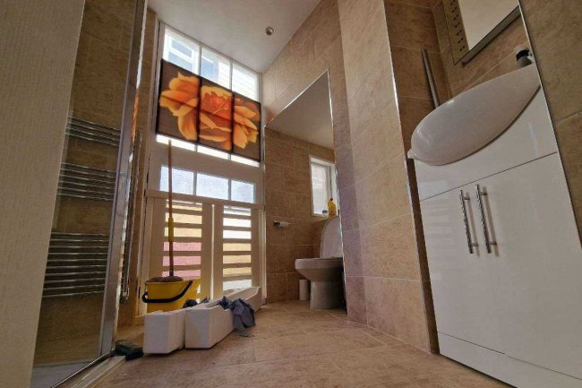 37-41 Bank Street, Newquay, Cornwall, TR7 1DJ 4