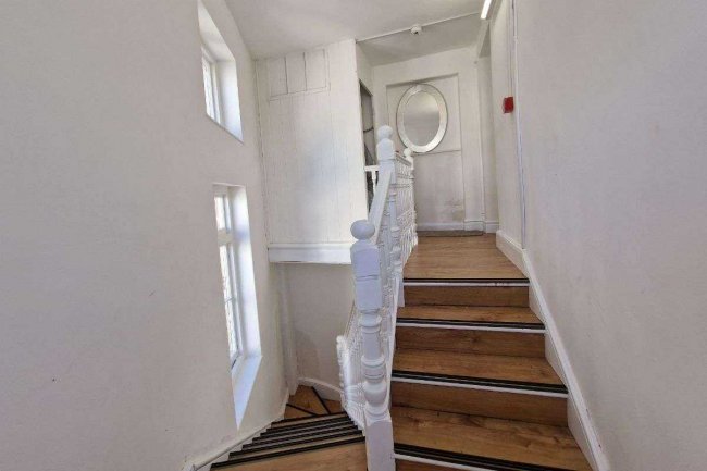 37-41 Bank Street, Newquay, Cornwall, TR7 1DJ 4