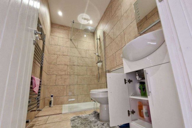 37-41 Bank Street, Newquay, Cornwall, TR7 1DJ 4