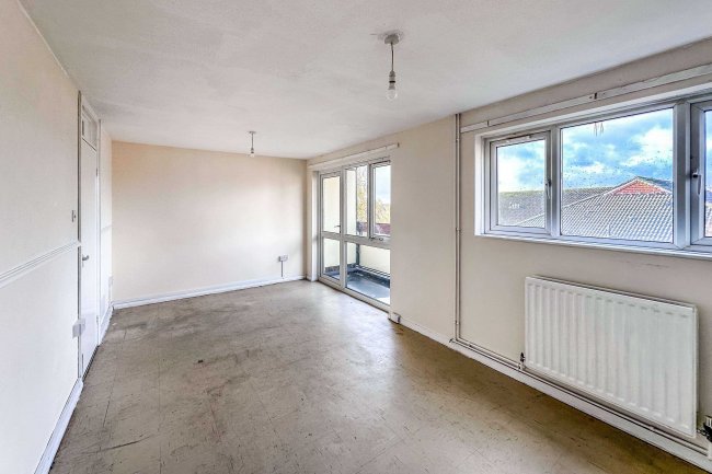 63 Acre Court, Andover, SP10 1HH 7