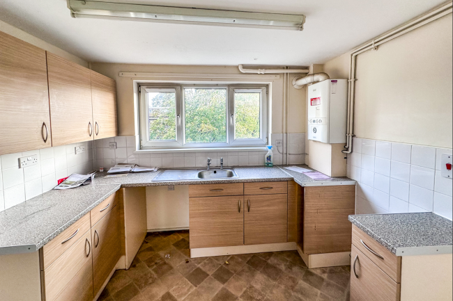 63 Acre Court, Andover, SP10 1HH 7