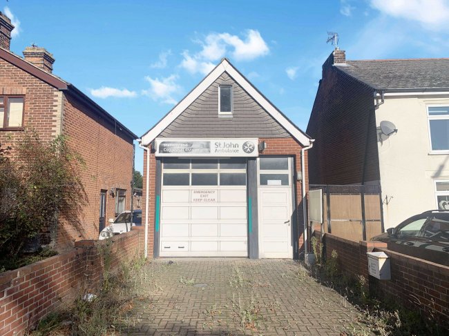 2 London Road, Stanway, Colchester, Essex CO3 0HA
 4