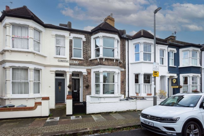 76 Camborne Road, Wandsworth, London, SW18 4BJ
 7