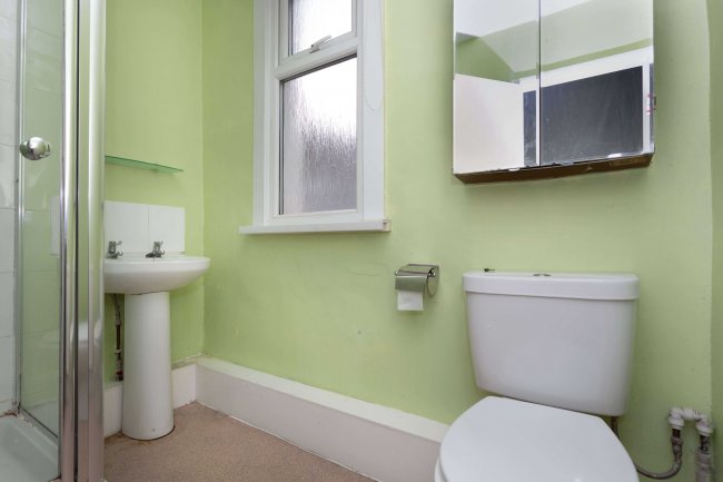 76 Camborne Road, Wandsworth, London, SW18 4BJ
 7