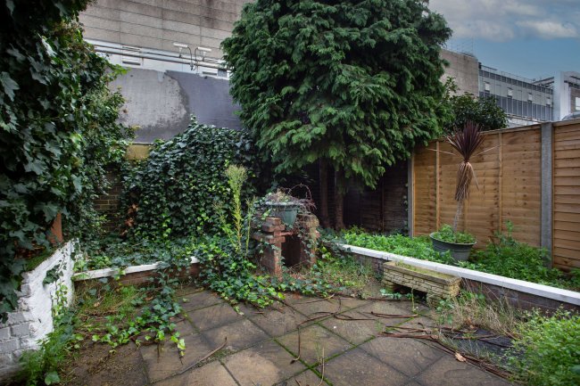 76 Camborne Road, Wandsworth, London, SW18 4BJ
 7