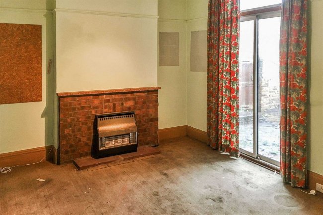 140 Fordel Road, London SE6 1XR 5