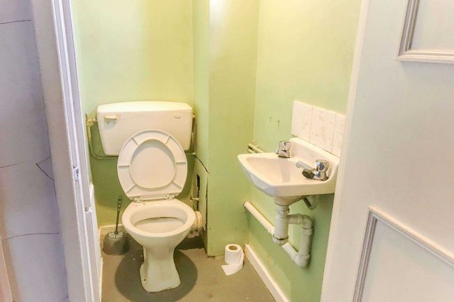 74 Wood Street, Barnsley, South Yorkshire, S70 1NA
 2