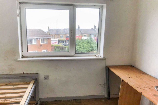 74 Wood Street, Barnsley, South Yorkshire, S70 1NA
 2