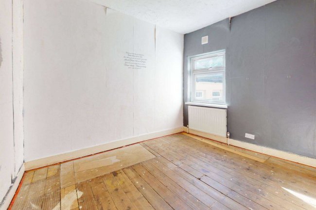 67 Lindley Road, Leyton, London E10 6QT 10