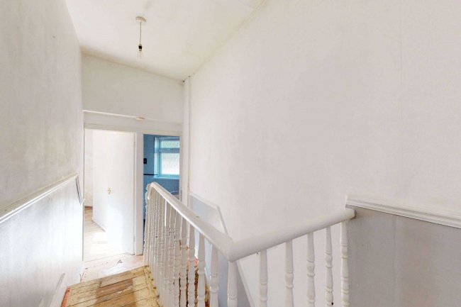 67 Lindley Road, Leyton, London E10 6QT 10