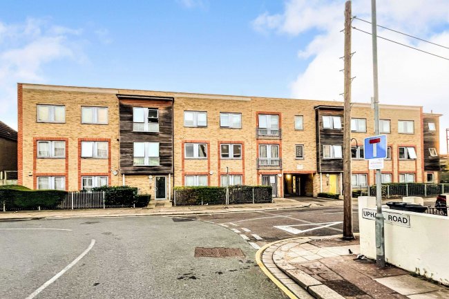 The Sienna Building, 116-118 Victoria Road, Barking, IG11 8PZ
 7