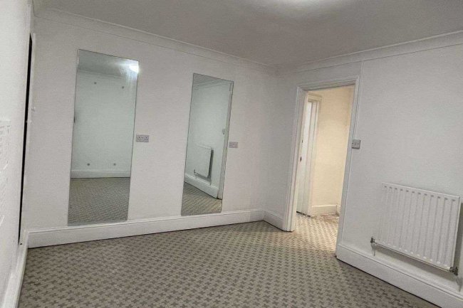 5 Blackheath Hill, London SE10 8PB 4