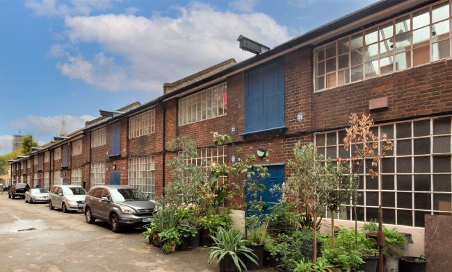 1-32 Sunbury Workshops, Swanfield Street, London, E2 7LF
 10