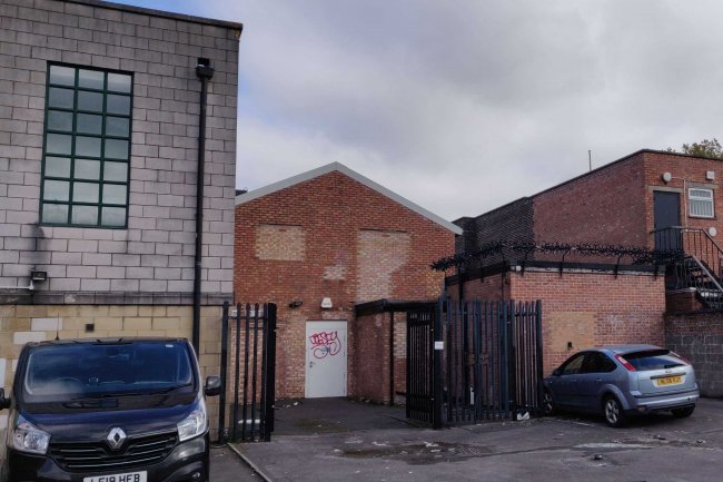 49-51 Regent Street, Swindon, Wiltshire SN1 1JS 10