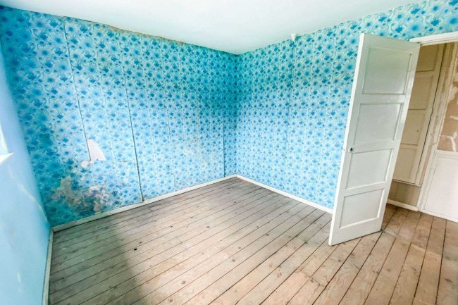 7 School Lane, Illingworth, Halifax, West Yorkshire, HX2 9SG 10