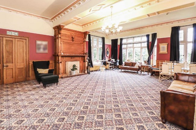 Cromford Court, Mansion House, 2 Derby Road, Matlock Bath, Derbyshire, DE4 3PY 4