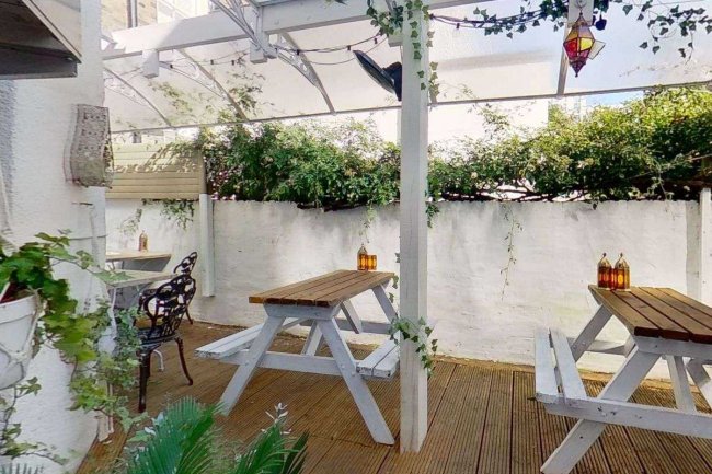 The Baring Arms, 55 Baring Street, London N1 3DS  10