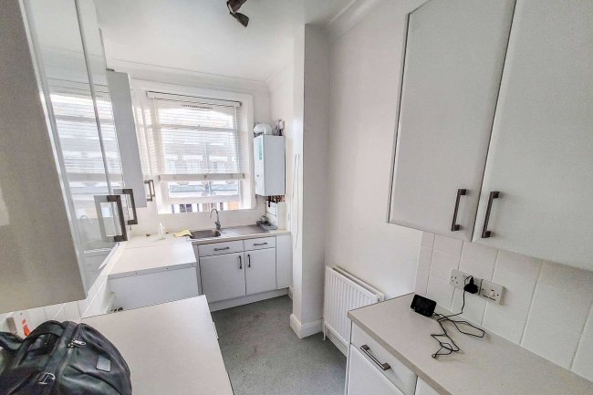 12C Minford Gardens, London W14 0AN 9