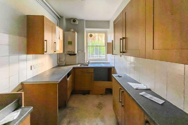 8A Gledstanes Road, London W14 9HU 9