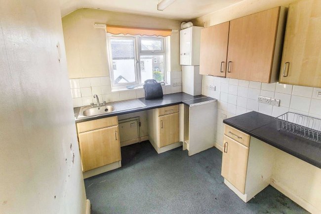 59B Ramsay Road, London W3 8AZ 10