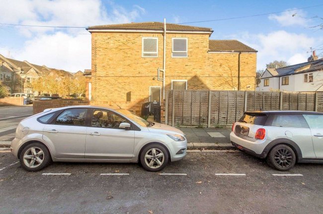 59B Ramsay Road, London W3 8AZ 10