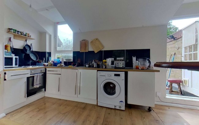 Royal Oak, 250 St Johns Way, Archway, London N19 3RJ 8