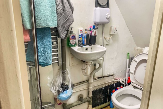 108 Blackheath Road, London, SE10 8DA
 5